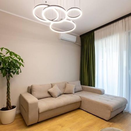 Elegant 2 Bedroom Retreat بوخارست المظهر الخارجي الصورة